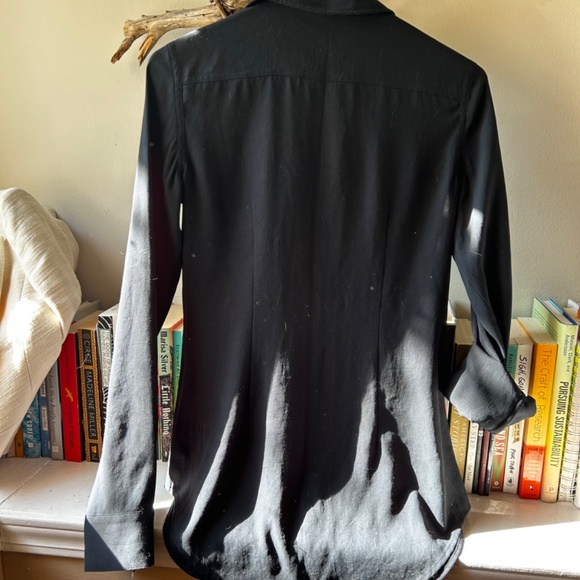 Theory black blouse - Picture 2 of 2